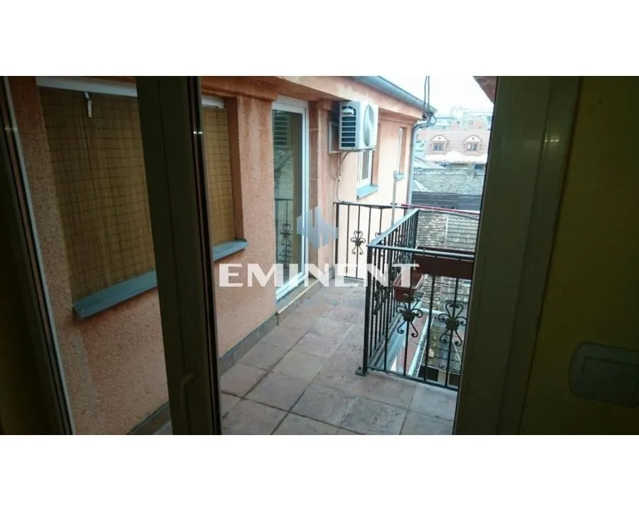 Rent, two bedroom apartment, 75m², Zemun Centar, Zemun Sve Podlokacije