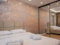 Izdavanje, dvosoban stan, 55m², Pod Kuk, Tivat - image 3