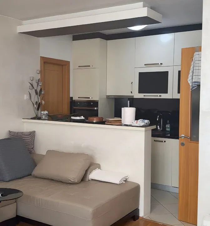 Prodaja, jednosoban stan, 56m², Blok 9, Podgorica