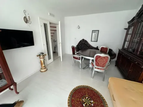 Prodaja, dvosoban stan, 73m², Budva, Crna Gora - image 11