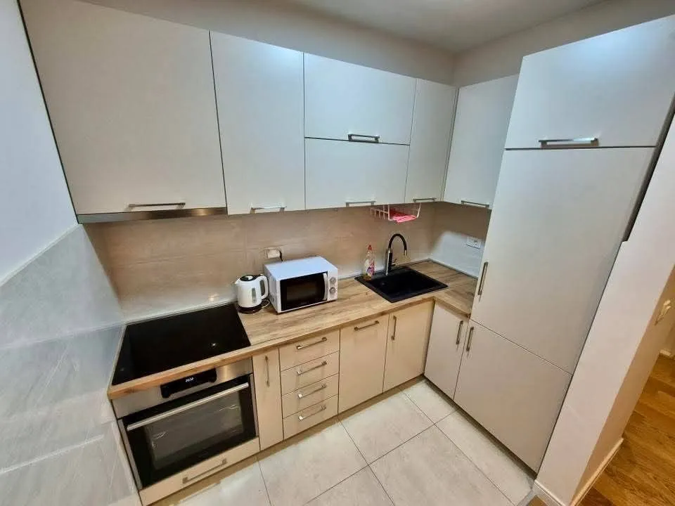 Rent, one bedroom apartment, 48m², Centar, Bar