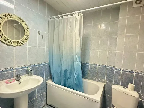 Sale, one bedroom apartment, 63m², Bečići, Budva - image 4