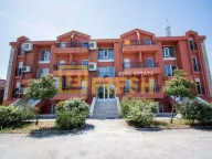 Izdavanje, dvosoban stan, 90m², Krivi Most, Podgorica - image 1