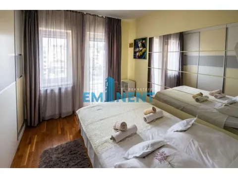 Izdavanje, dvosoban stan, 51m², Južni Bulevar, Vračar Sve Podlokacije - image 11