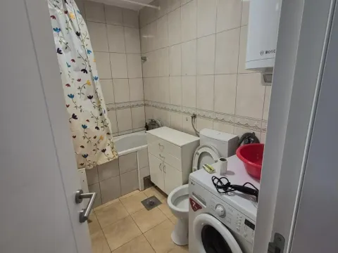 Izdavanje, trosoban stan, 70m², Vidikovački venac, Rakovica - image 7