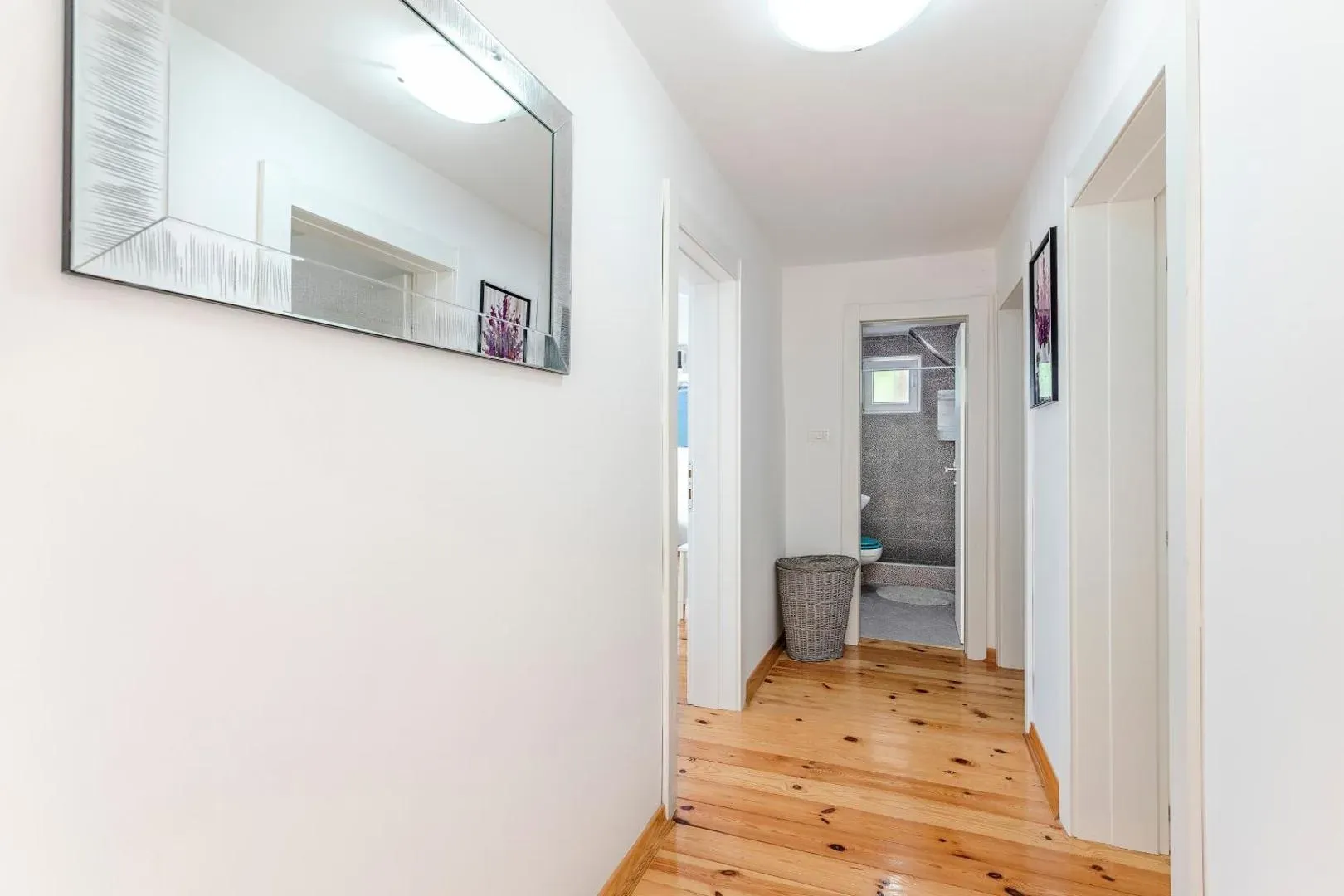 Rent, two bedroom apartment, 70m², Dumidran, Tivat