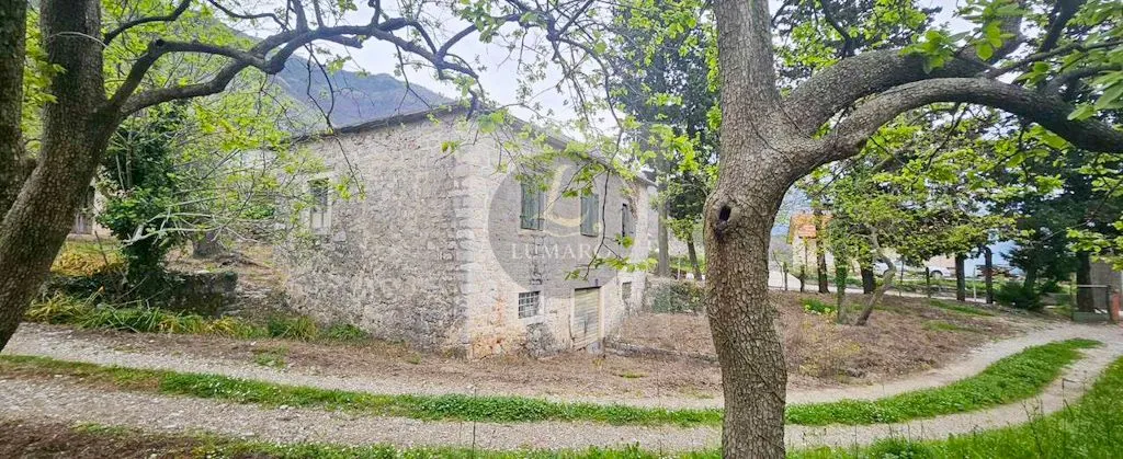 Prodaja, kuća, 107m², Kamenari, Herceg Novi