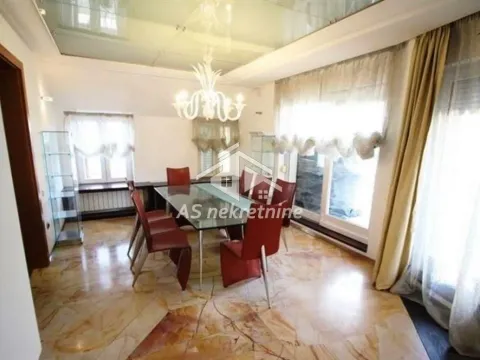 Izdavanje, stan, 220m², Senjak, Beograd - image 8