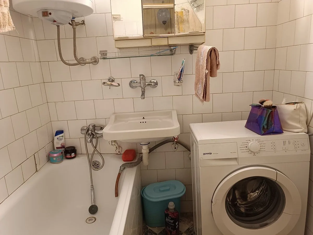 Sale, four bedroom apartment, 96m², Novi Beograd Blok 70, Novi Beograd Sve Podlokacije