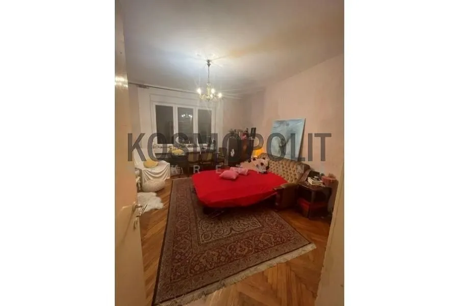 Prodaja, četvorosoban stan, 97m², Stari Grad, Beograd