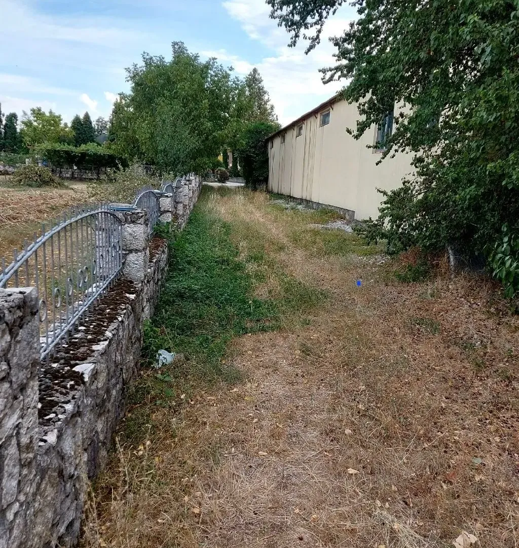 Prodaja, kuća, 200m², Cemenca, Nikšić