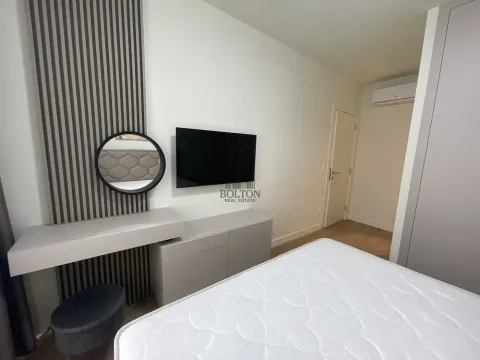 Izdavanje, trosoban stan, 71m², Savski Venac, Beograd - image 9