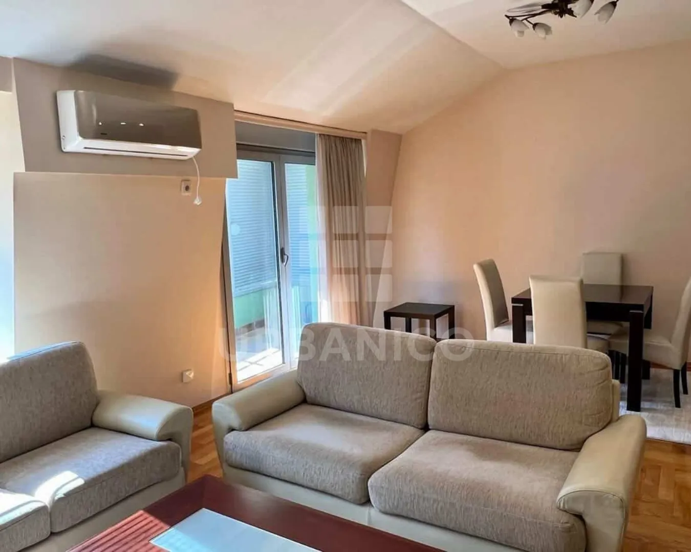 Izdavanje, jednosoban stan, 54m², Krivi Most, Podgorica