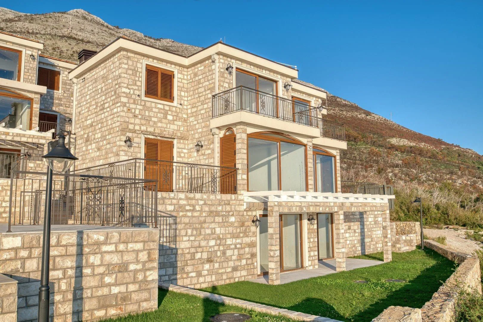 Sale, house, 130m², Reževići, Budva