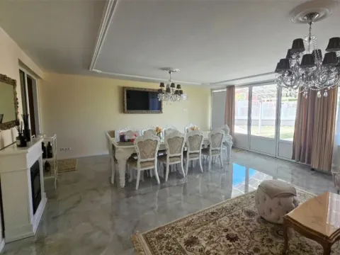 Prodaja, kuća, 179m², Voždovac, Voždovac Sve Podlokacije - image 11