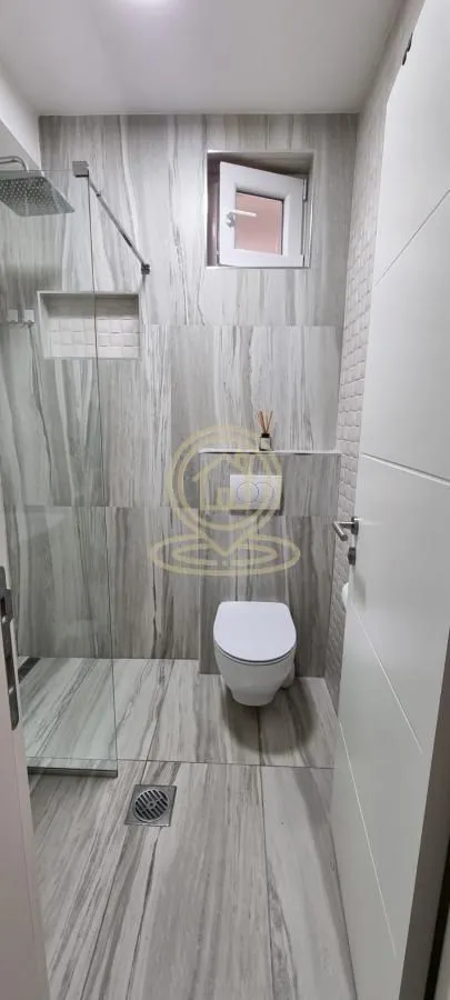 Prodaja, dvosoban stan, 50m², Grbavica, Novi Sad Sve Podlokacije