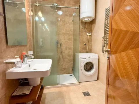 Rent, two bedroom apartment, 75m², Centar, Podgorica - image 6