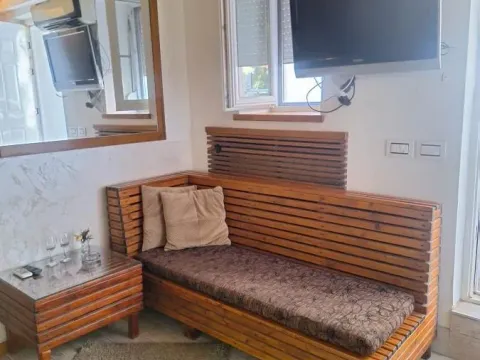 Prodaja, dvosoban stan, 44m², Cvetni Trg, Vračar Sve Podlokacije - image 4