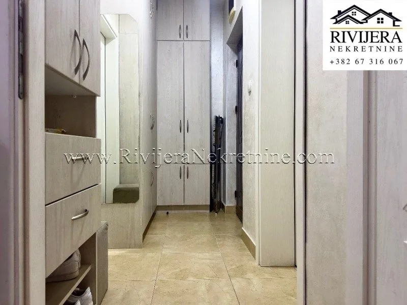 Prodaja, dvosoban stan, 48m², Dobrota, Kotor