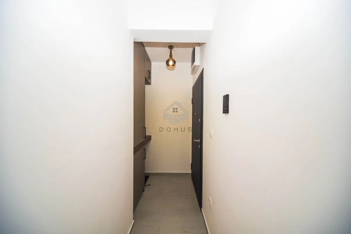 Izdavanje, jednosoban stan, 50m², Stari Aerodrom, Podgorica