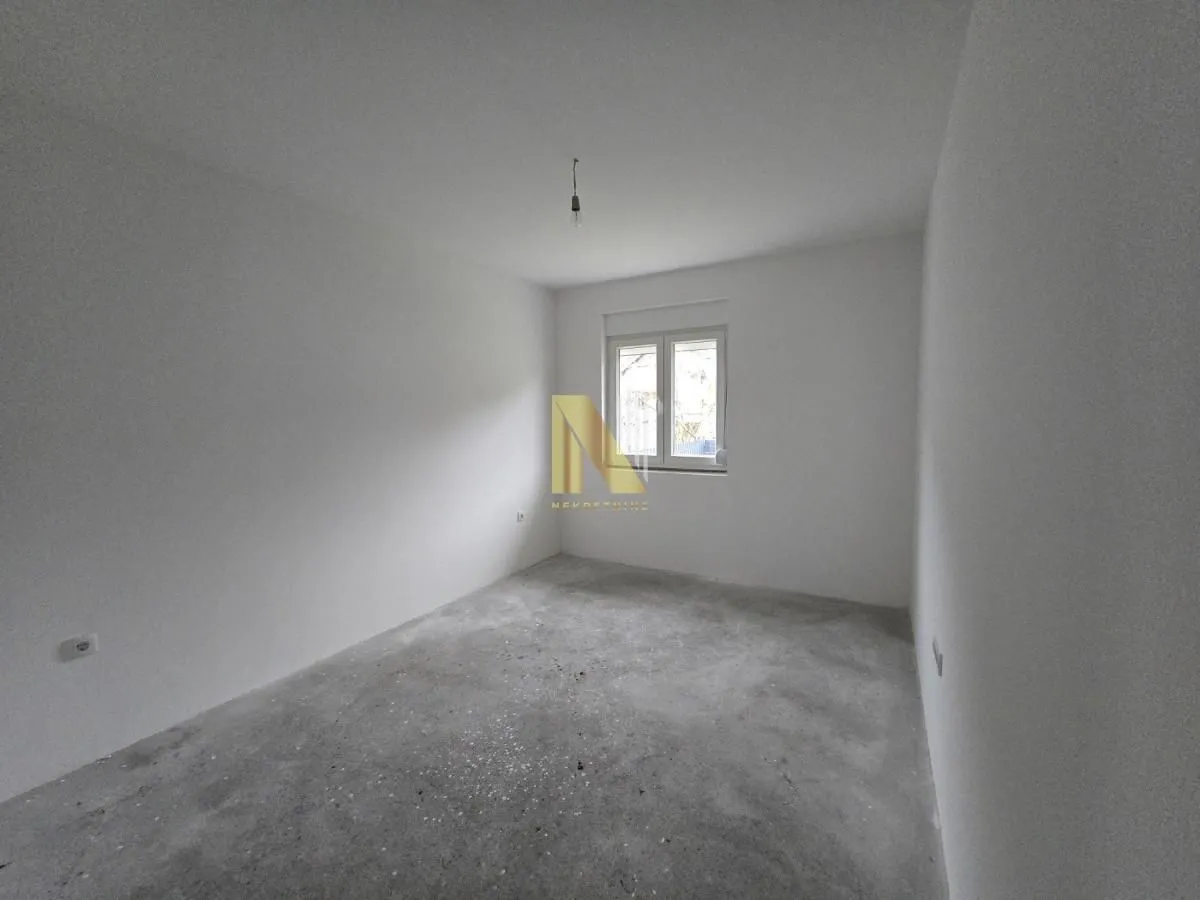 Prodaja, kuća, 125m², Ledinci, Petrovaradin