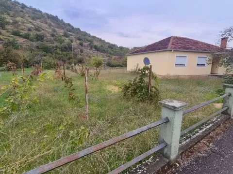 Prodaja, kuća, 144m², Rogami, Podgorica - image 1