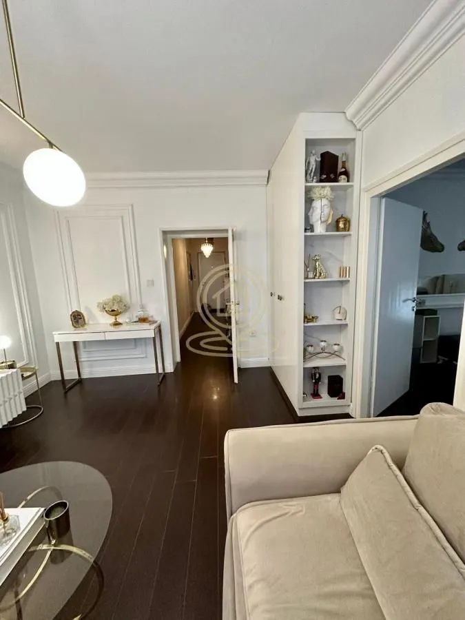 Rent, two bedroom apartment, 65m², Savski Venac, Beograd