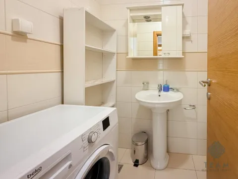 Izdavanje, dvosoban stan, 66m², Pod Goricom, Podgorica - image 10