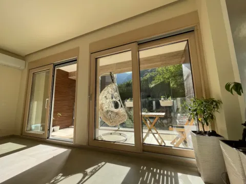 Prodaja, jednosoban stan, 52m², Škaljari, Kotor - image 3