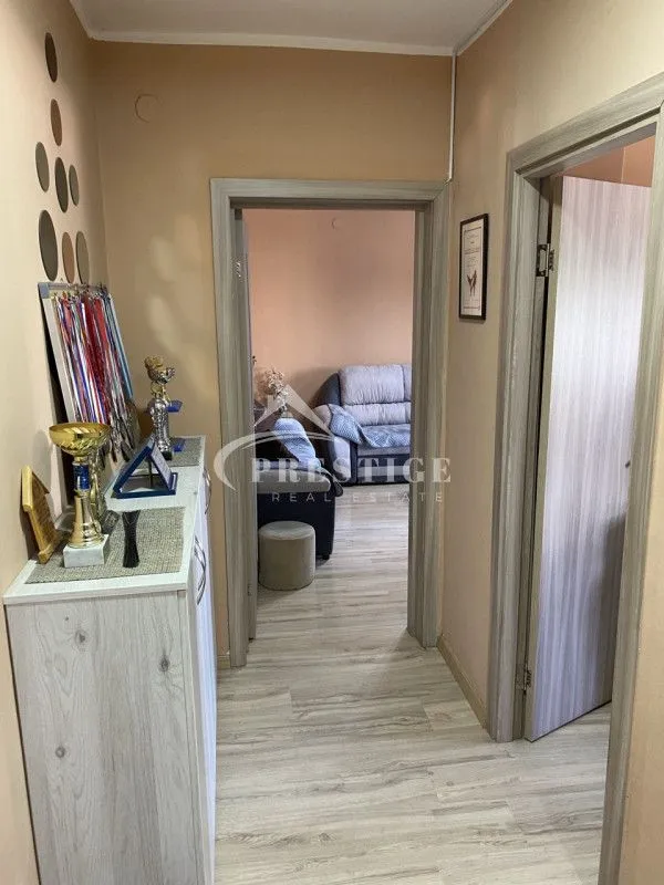 Prodaja, dvosoban stan, 73m², Centar, Podgorica