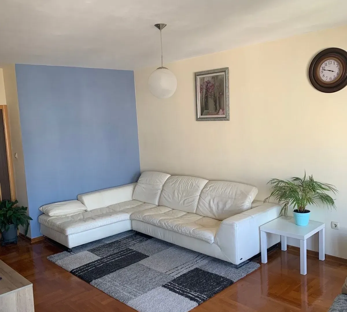 Rent, four bedroom apartment, 103m², Pobrežje, Podgorica
