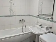 Izdavanje, dvosoban stan, 72m², Stari Aerodrom, Podgorica - image 6