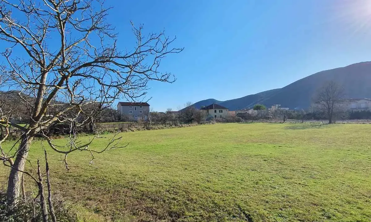Prodaja, plac, 1785m², Kotor, Crna Gora