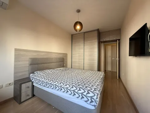Prodaja, dvosoban stan, 72m², City Kvart, Podgorica - image 11