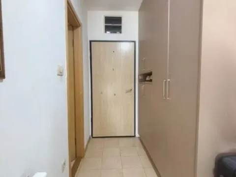 Sale, two bedroom apartment, 64m², Pobrežje, Podgorica - image 6