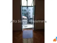 Izdavanje, četvorosoban stan, 115m², Slavija, Vračar Sve Podlokacije - image 8