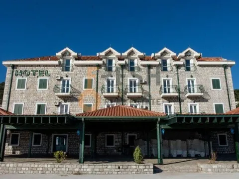 Sale, office space, 800m², Herceg Novi, Crna Gora - image 20