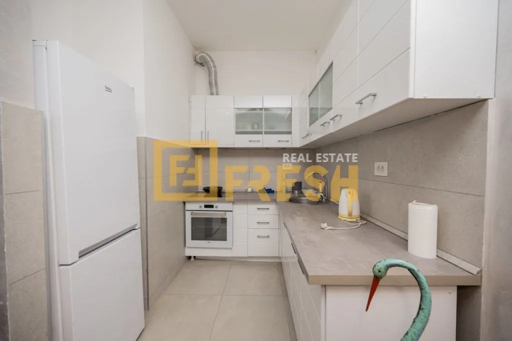 Rent, one bedroom apartment, 54m², Gorica C, Podgorica