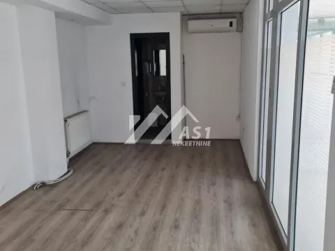 Rent, office space, 86m², Rotkvarija, Novi Sad Sve Podlokacije - image 11