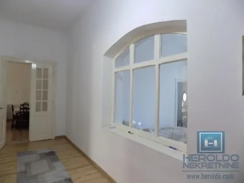 Prodaja, trosoban stan, 104m², Ćuprija, Srbija - image 5