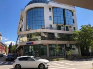 Izdavanje, jednosoban stan, 55m², Centar, Podgorica - image 13