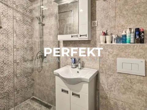 Sale, three bedroom apartment, 70m², Tesla, Pančevo - image 11