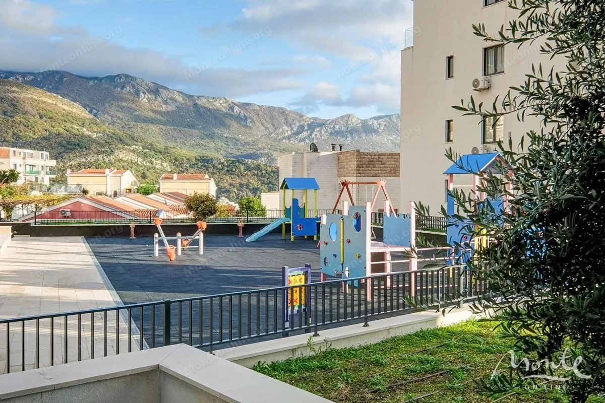 Sale, one bedroom apartment, 59m², Bečići, Budva