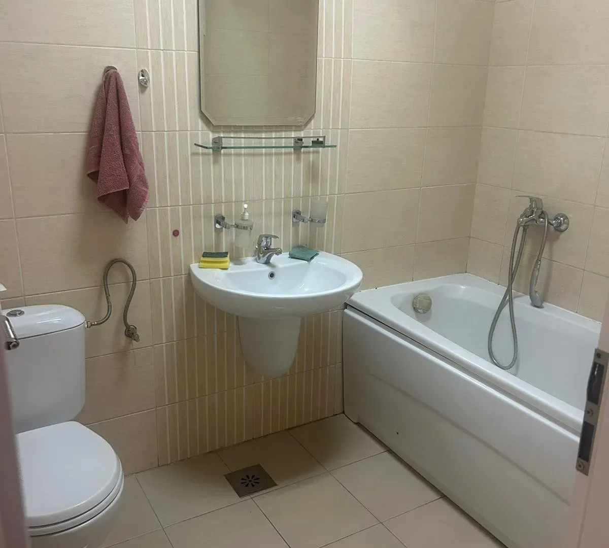 Izdavanje, jednosoban stan, 52m², Zabjelo, Podgorica