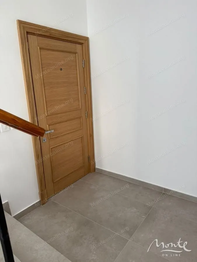 Prodaja, dvosoban stan, 113m², Tivat, Crna Gora