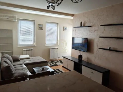 Rent, two bedroom apartment, 47m², Bulevar Oslobodjenja, Novi Sad Sve Podlokacije - image 5