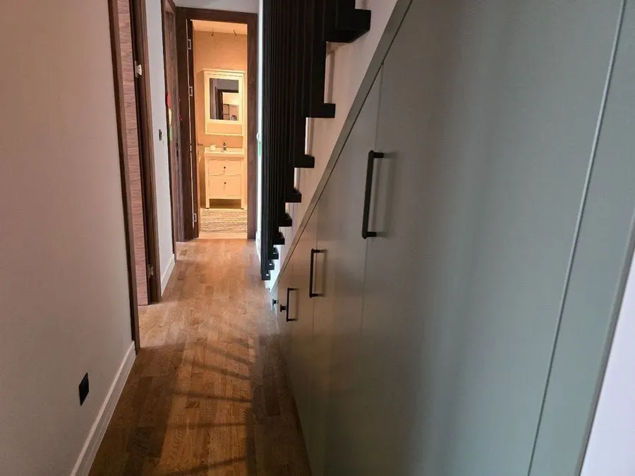 Prodaja, četvorosoban stan, 139m², Dobrota, Kotor