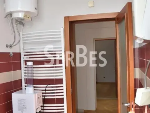 Izdavanje, poslovni prostor, 185m², Spens, Novi Sad Sve Podlokacije - image 7