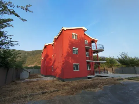 Prodaja, dvosoban stan, 79m², Lastva Grbaljska, Kotor - image 2