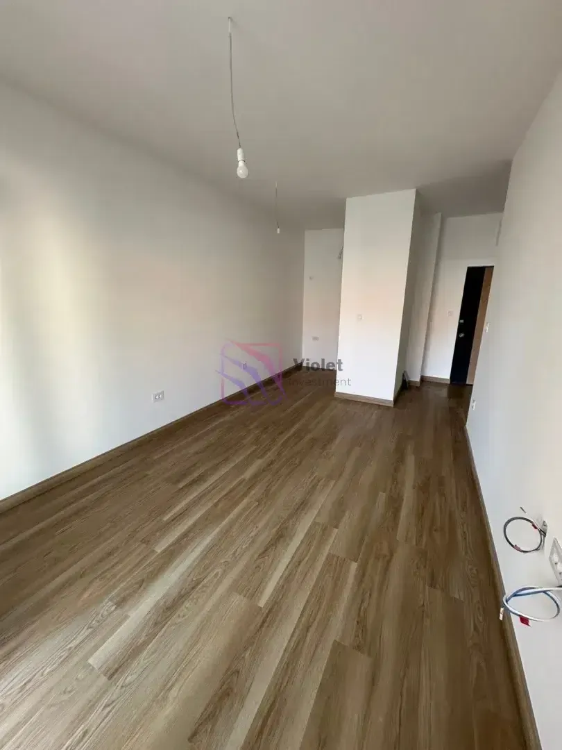 Prodaja, jednosoban stan, 49m², Lazi, Budva
